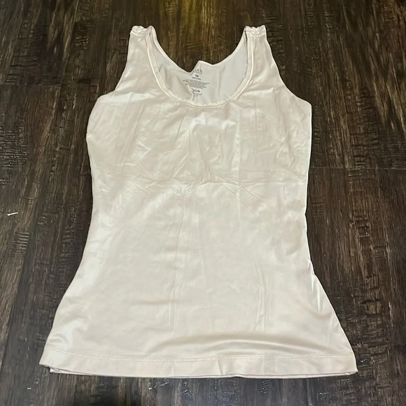 Assets by Spanx cream cami shapewear sleeveless top size 1x - Picture 1 of 4